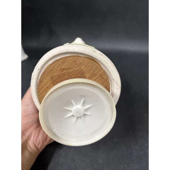 VTG Rotating Music Box Ceramic Figurine Boy & Duck 7” Tall Works - Picture 5 of 9